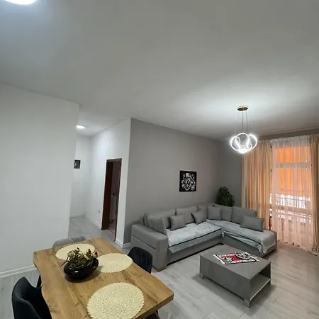 Papale Center Apartment